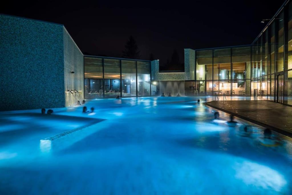Appartement Spacieux Au Centre De La Gruyere Broc Екстер'єр фото